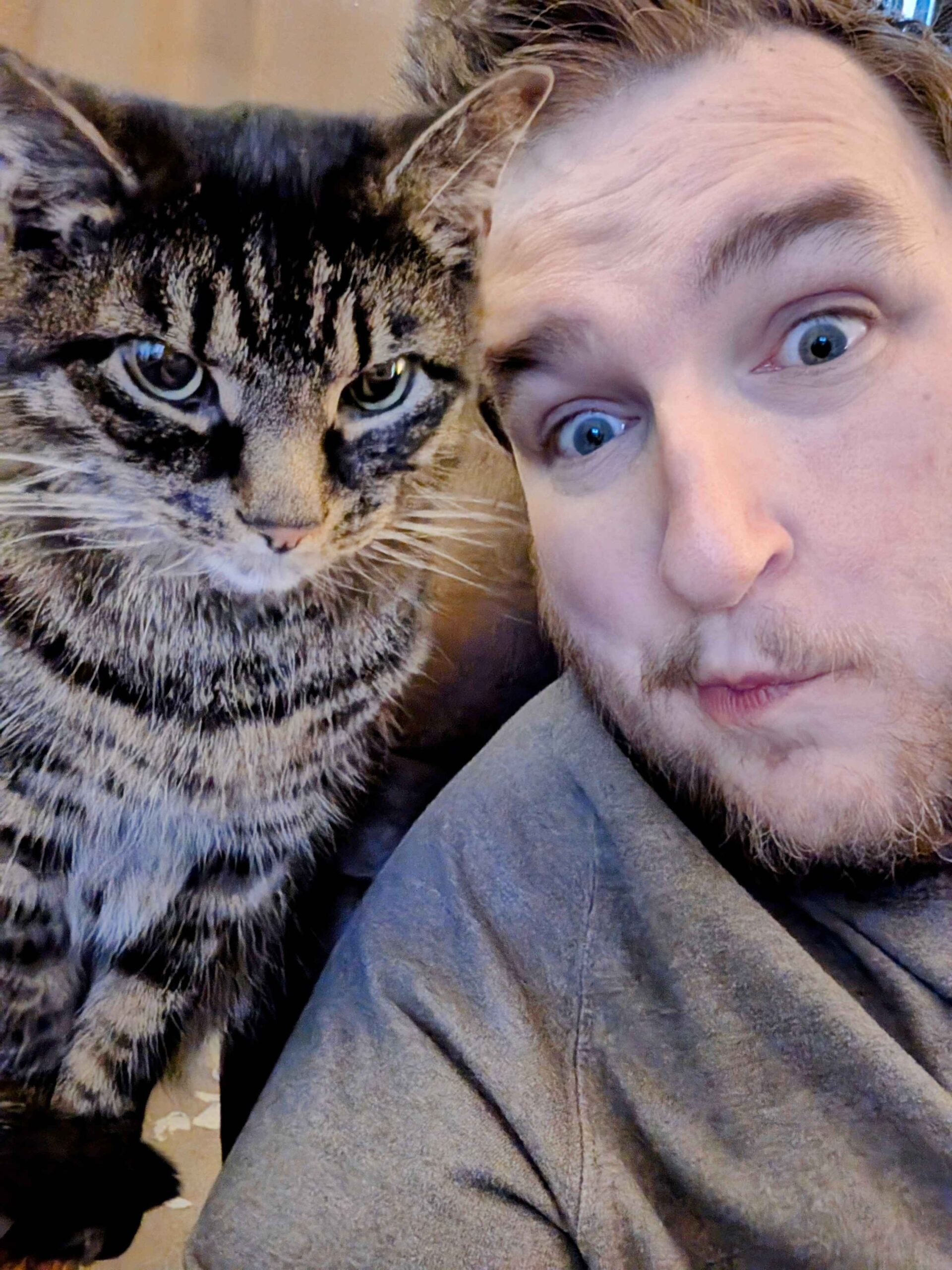 jiggyflyjoe and his cat Rufus.